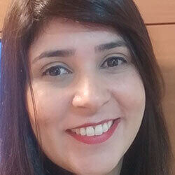 Assessora de Expansão de Polos - EAD - Alessandra Valentin